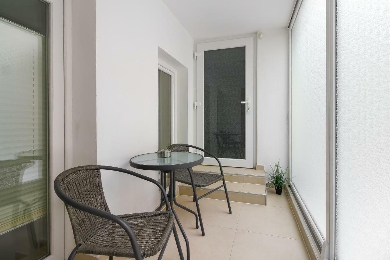 Perlina Apartman Vrsar Kültér fotó